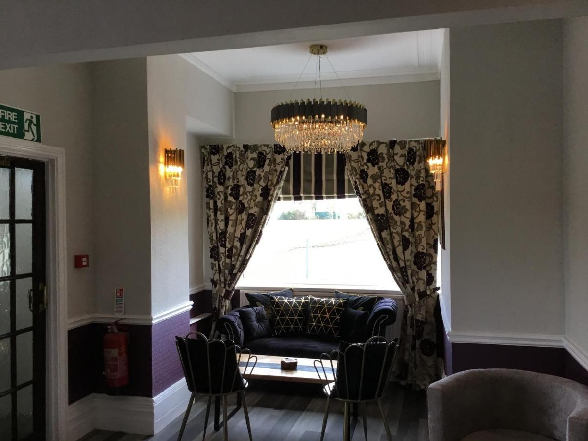 The Station Guest House Galmpton Exterior photo