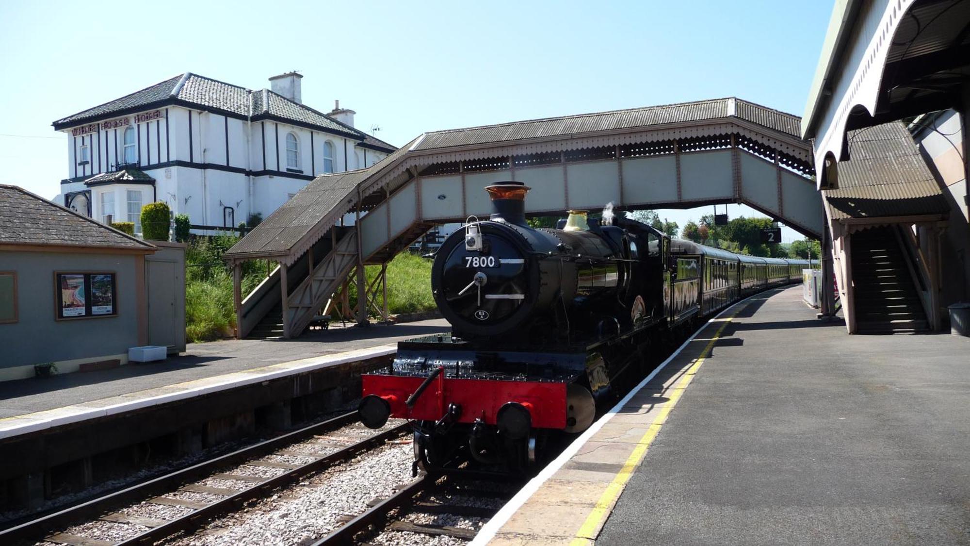 The Station Guest House Galmpton Exterior photo